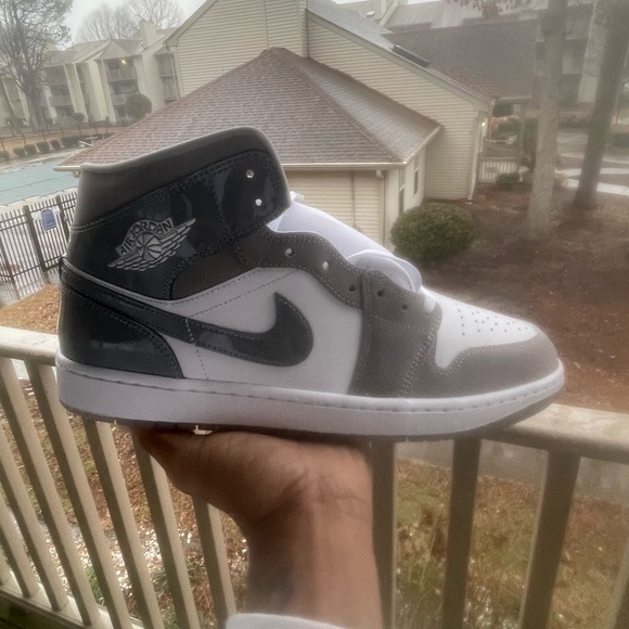 Jordan Other - Brand new 2024 Air Jordan 1 Mid SE 'Patent Cool Grey'